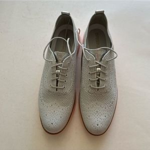 Cole Haan Original Grand Stitchlite Wingtip Oxford Gray/Pink size 10B Women.